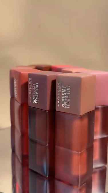 💄 Maybelline lipstick — smooth, creamy & perfect for that g