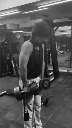Legend always legend 🔥💪 
.
.
.
.
#fitnessjourney #transfor