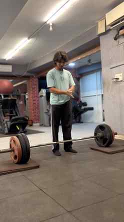 Heavy weight. Strong mindset. New PR unlocked. 🔥
.
.
.
.
#d