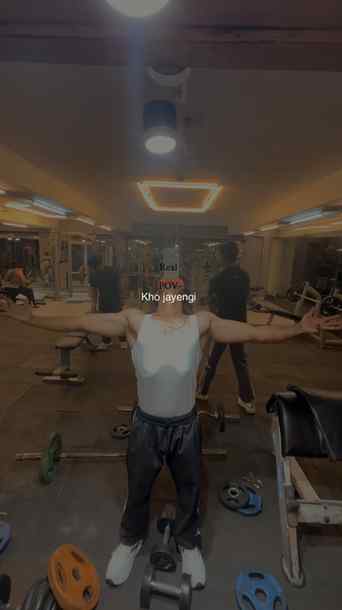 Flex baby 💪💋
.
.
.
.
#fitnessjourney #transformation #work
