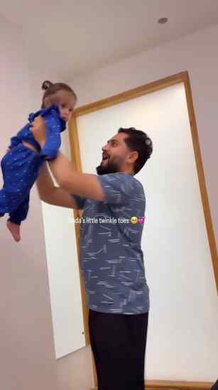 Dada’s little twinkle toes 🥹💕
#babydaddy❤️#love#travelmome