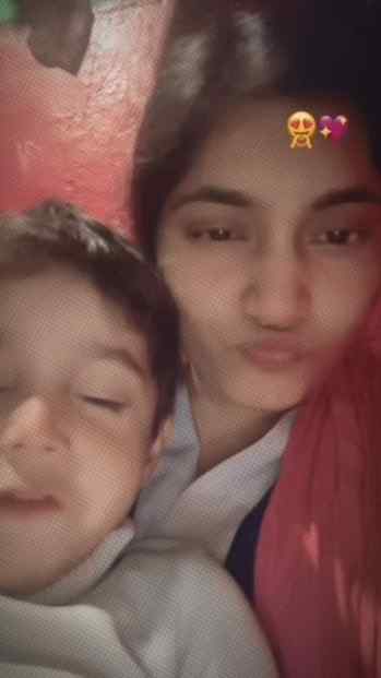 Chhote hero ki aisi cute acting aur masti dekh kar kisi ka b