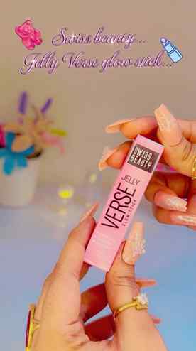 ✨ Glow that melts into your skin like jelly! 💖
Serving dewy