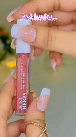 💄 
Just Herbs Liquid Lipsticks = comfort + color in one swi