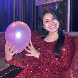 glow.with.simran