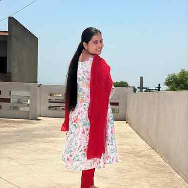 jaatni_rashi_tomar
