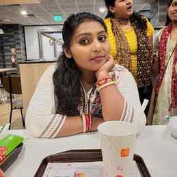 pallavi_arya_.2303