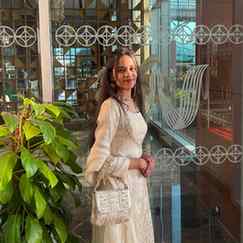 radhika_mantri21